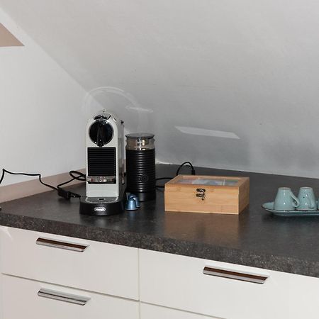 Moderne, Gemuetliche Dg-Wohnung In Ruhiger Lage 네운부르그포름발트 외부 사진